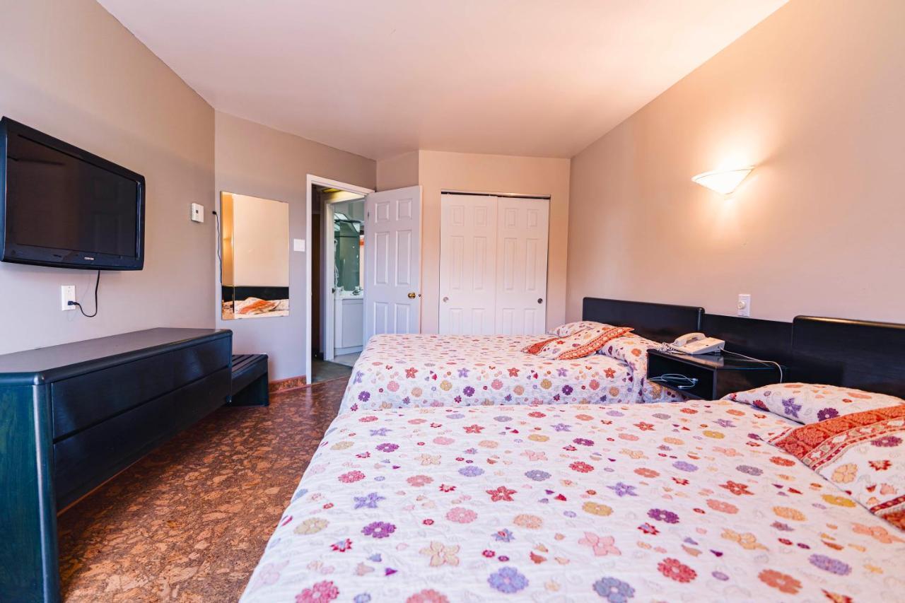 Harris Hotel 3*